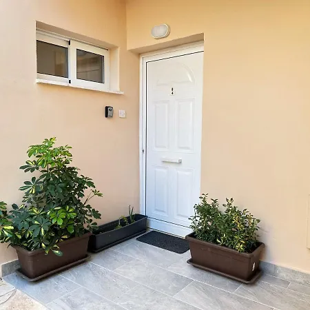 Olymbos Garden Iv Appartamento *